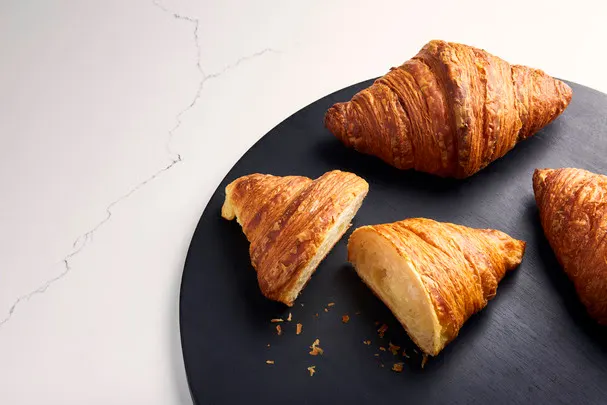 Mon Paris Patisserie Crafts Celebration-Worthy New Year's Treats