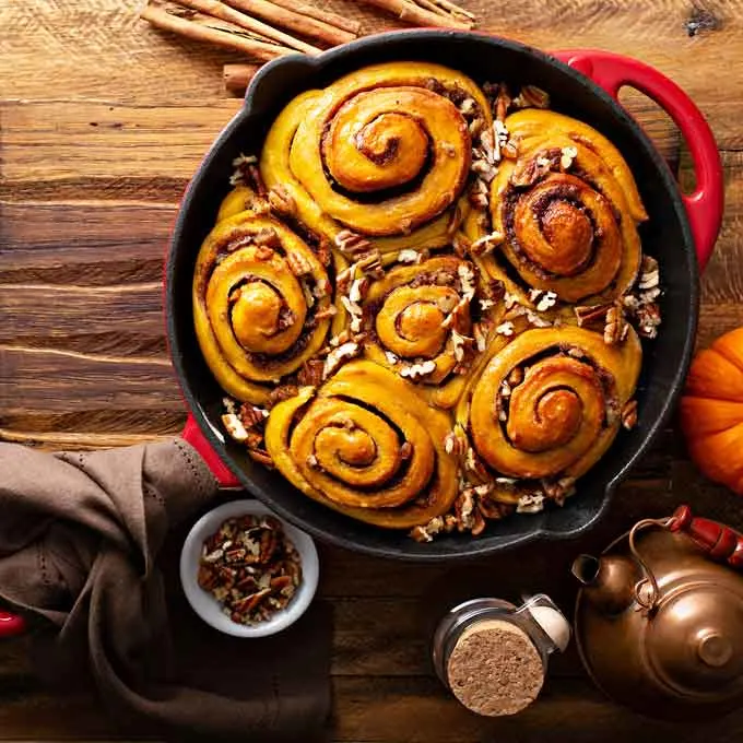 Skillet Cinnamon Rolls