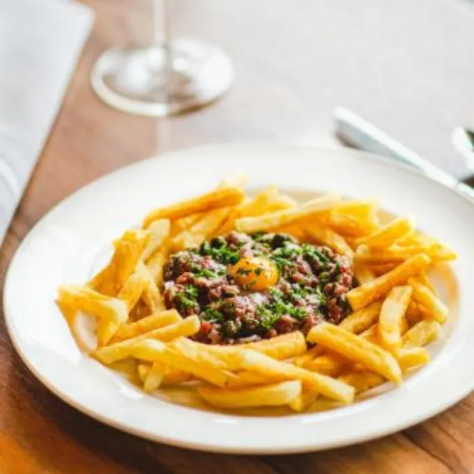 Quelle Surprise Reprises at Provence Marinaside in November