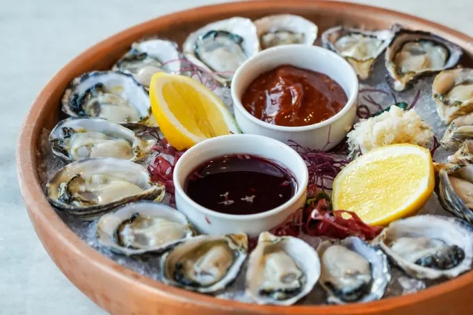 Dahlia Restaurant And Cocktail Bar Opens Its Doors In Vancouver&rsquo;s Azur Legacy Collection Hotel