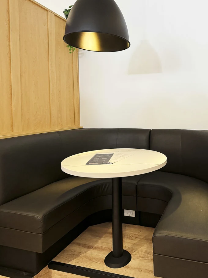 Artigiano Roundhouse: Caf&eacute; by Day - Aperitivo Bar by Night