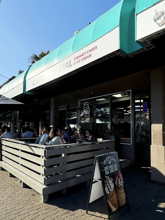 Eva's Original Chimneys NEW White Rock Location
