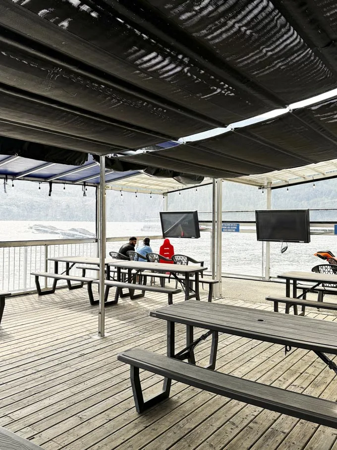 Cultus Lake Marina: Power Boat Rental Experience