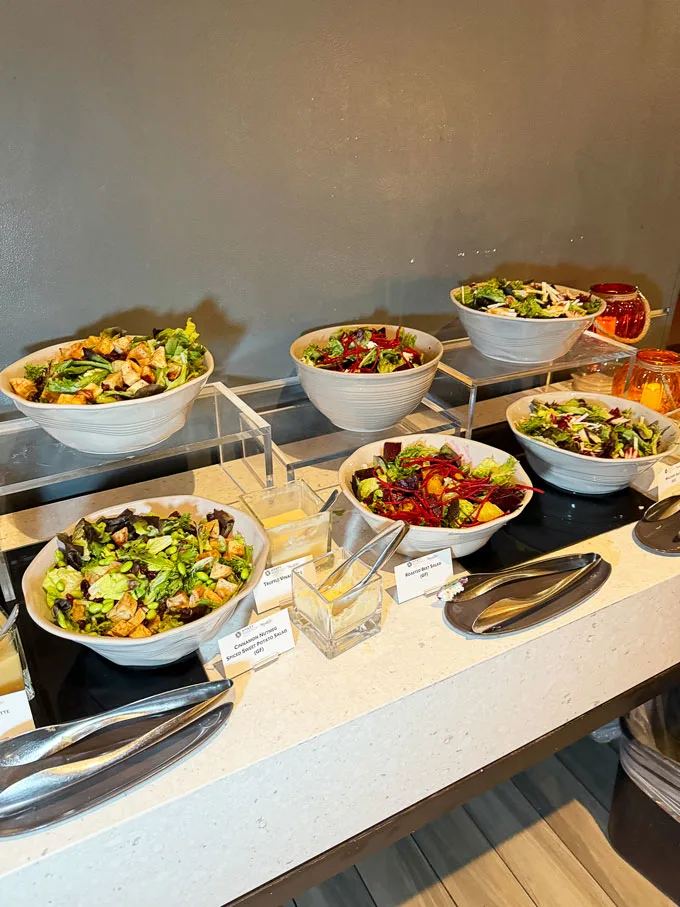 Thanksgiving Buffet at Hyatt Regency Vancouver [Recap]