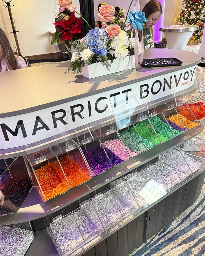 Marriott Bonvoy x Eras Tour Free Friendship Bracelet Making