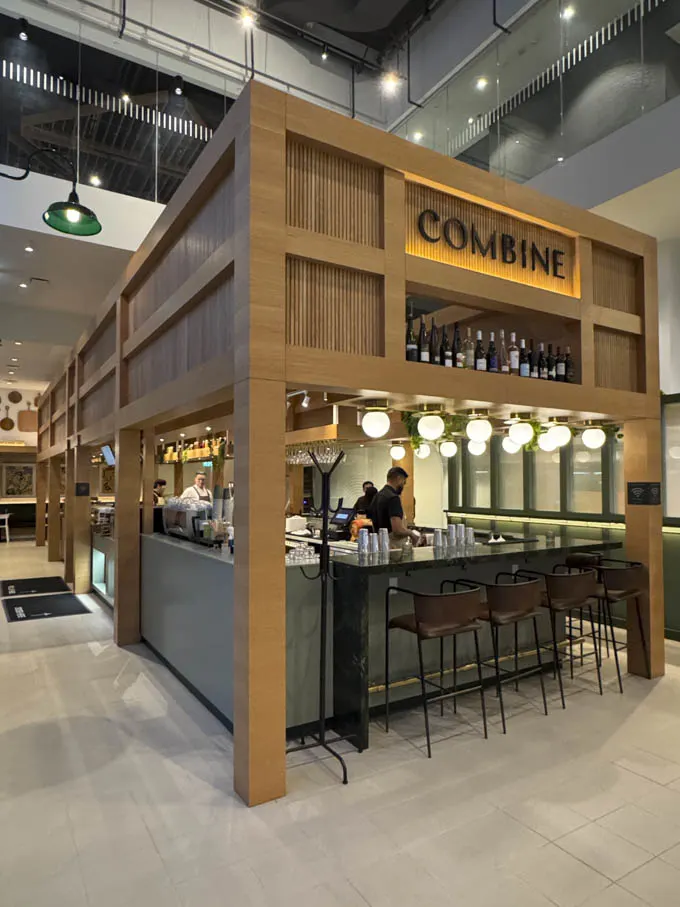 Combine Cafe & Bar: Farm-to-Table Dining in Surrey