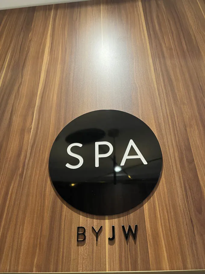 Spa by JW Vancouver: RMT Experience