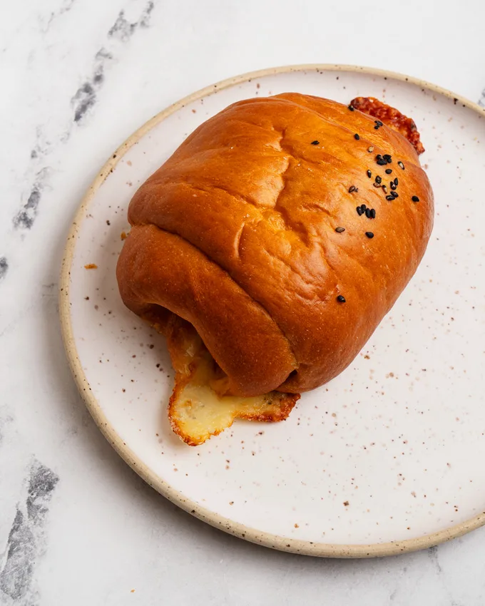 Unni Pastries Vancouver:  What We Tried
