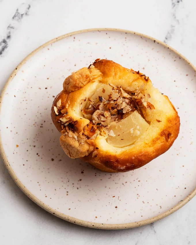 Unni Pastries Vancouver:  What We Tried