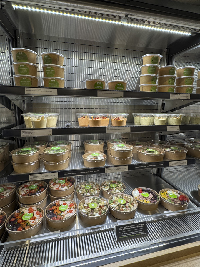 Zaatar W Zeit: Fresh Take on Lebanese Street Food