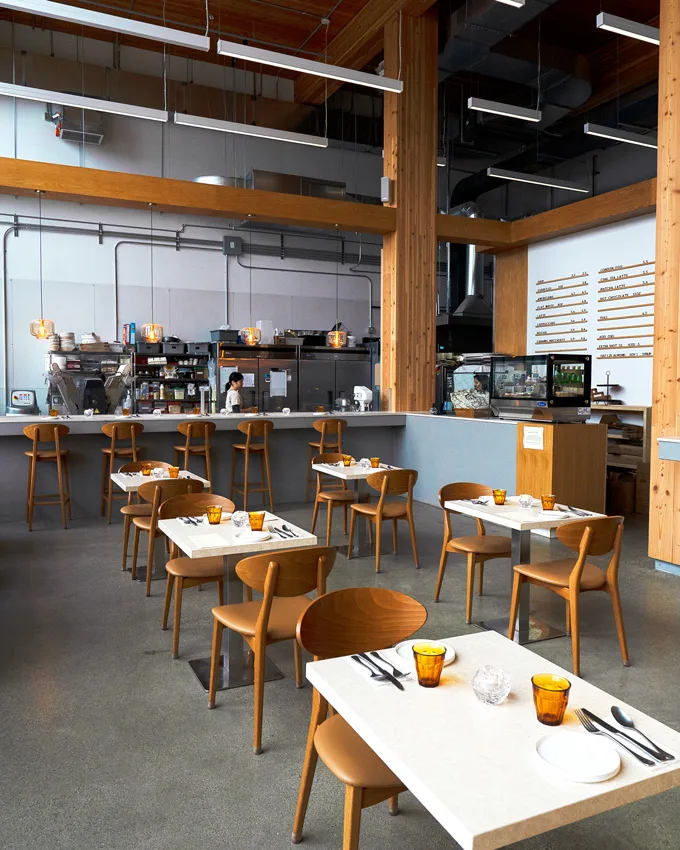 New Bistro Concept in Vancouver - Elysees Caf&eacute; & Bakery