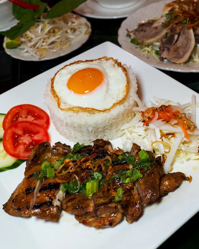 Mui Ngo Gai Now (Vietnamese & Singaporean) Open for Lunch