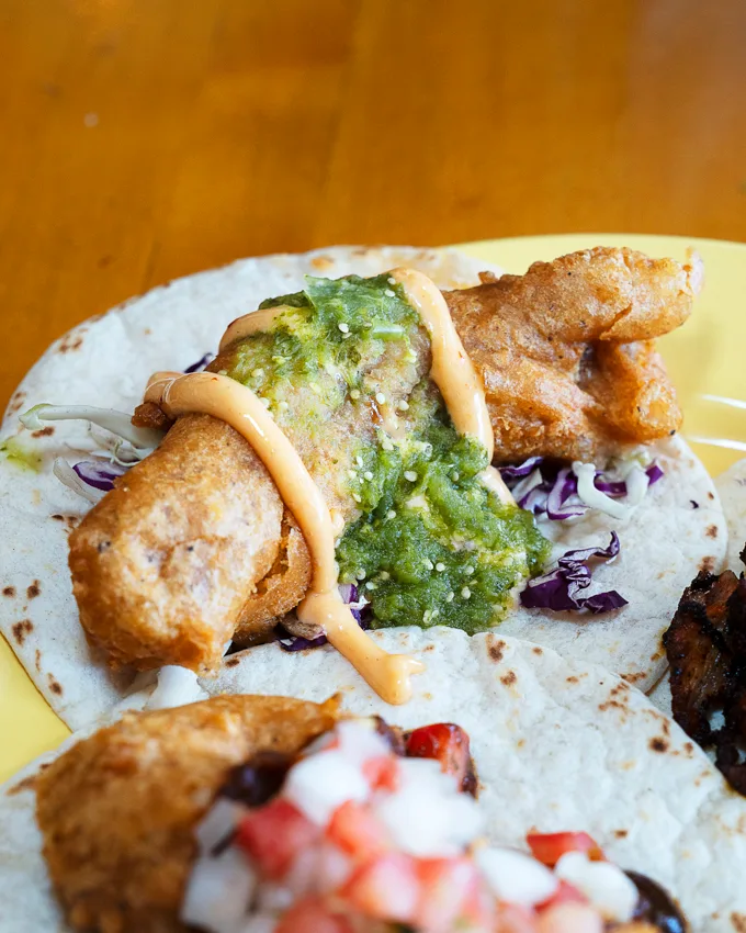 Los Cuervos Taqueria & Cantina: Casual Mexican Spot in Fraserhood