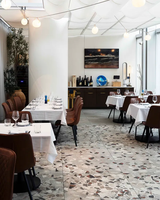 Hydra Estiatorio Delivers a Coastal Greek Escape Downtown