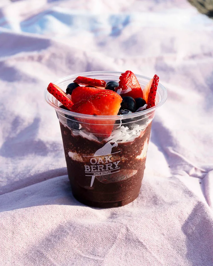 Build-Your-Own A&ccedil;a&iacute; Bowls with the OAKBOX by Oakberry
