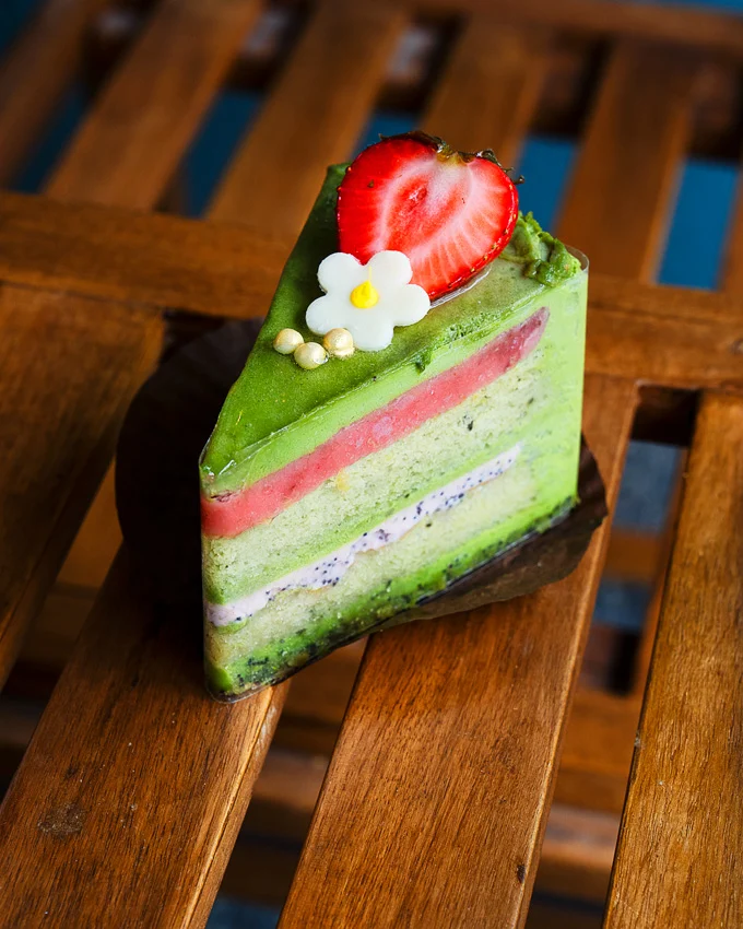Daan Go Cake Lab Expands to South Granville