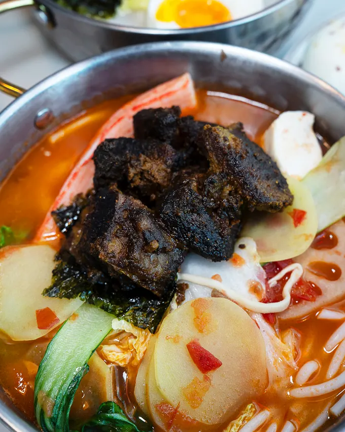 Upstairs Hot Pot in Richmond Brings Comfort and Flavour