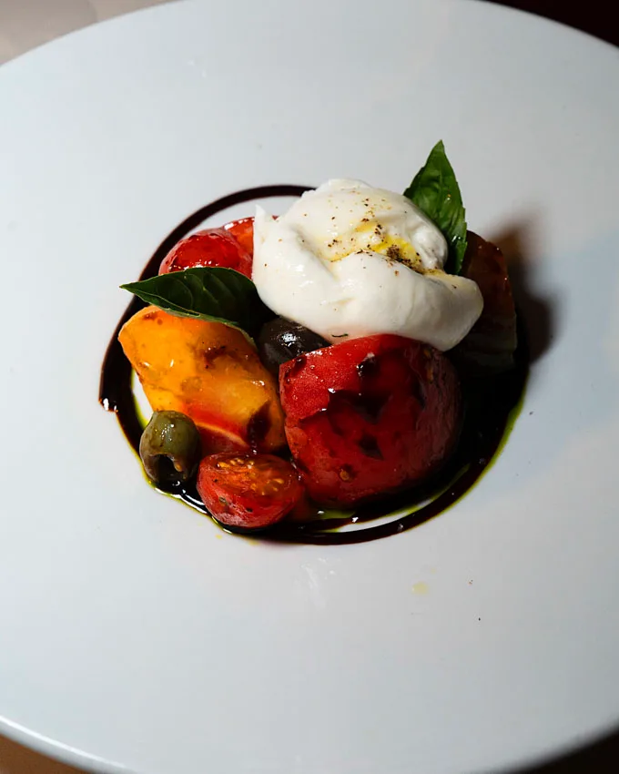 Tutto Restaurant & Bar Celebrates Negroni Week in Yaletown