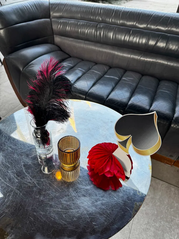 D/6 Bar and Lounge Casino Royale Experience