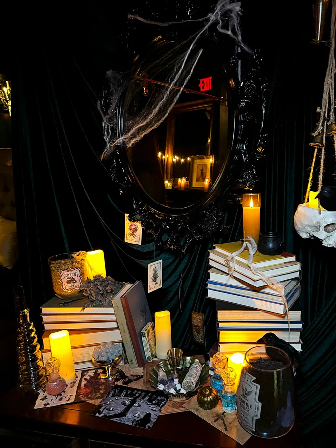 JINX Spooky Speakeasy at Fairmont Hotel Vancouver