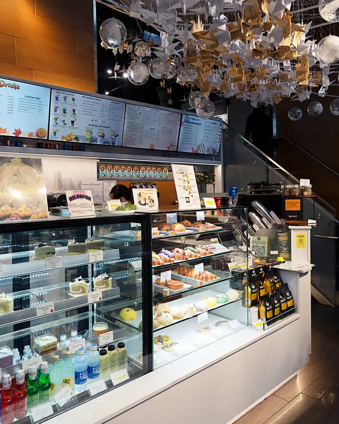 Broy&eacute; Cafe & Bakery &ndash; Midnight Galaxy Croissant