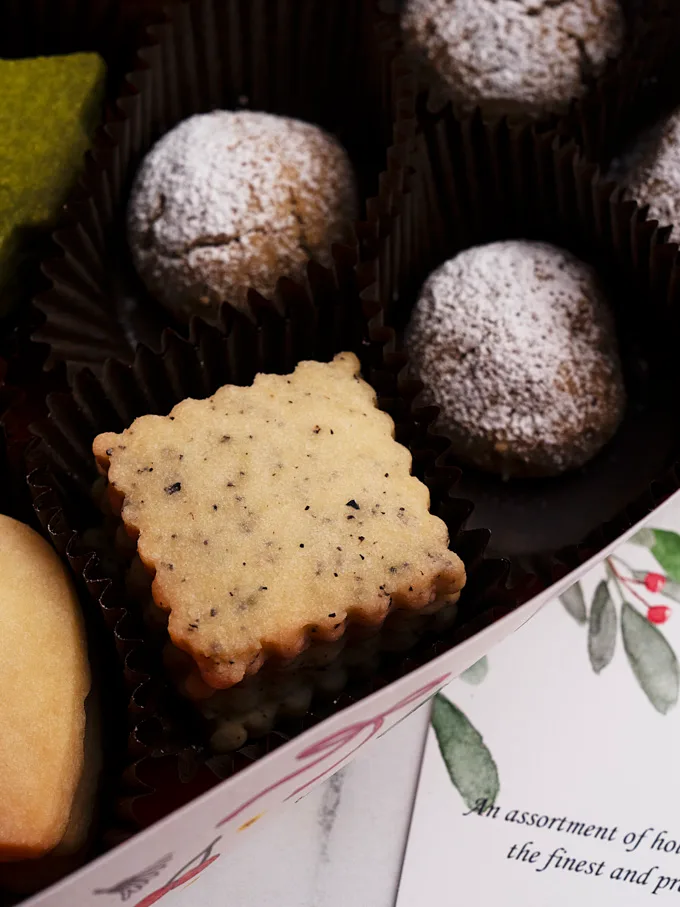 Oh Sweet Day! Holiday Cookie Box