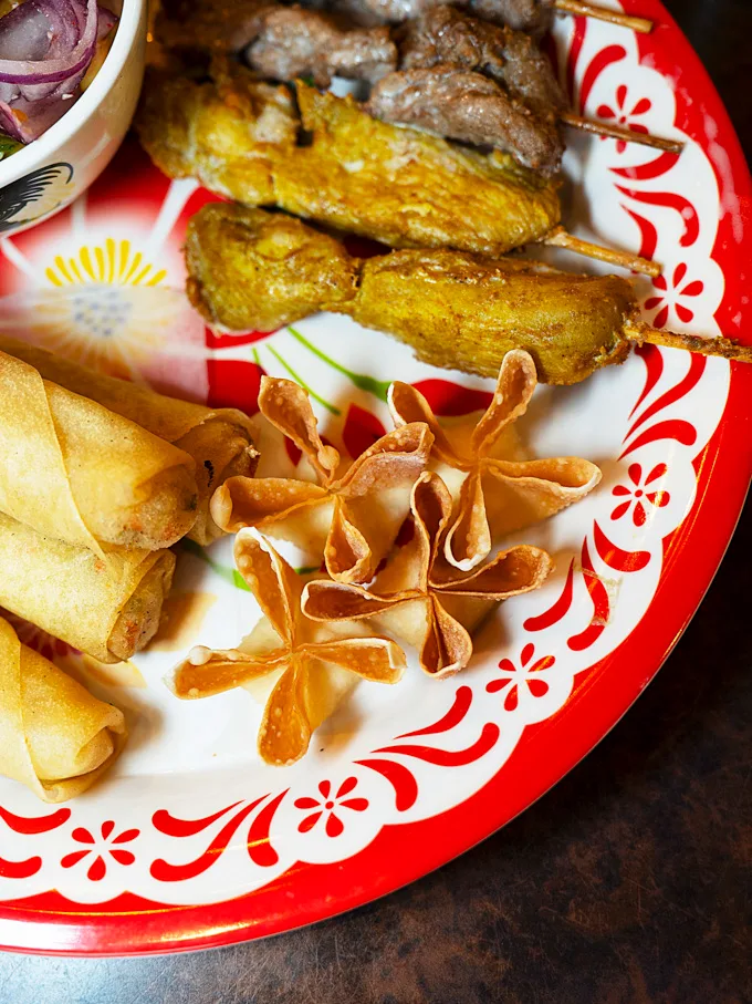 BangKoK Bistro Brings Comforting Thai Dishes to Davie Street