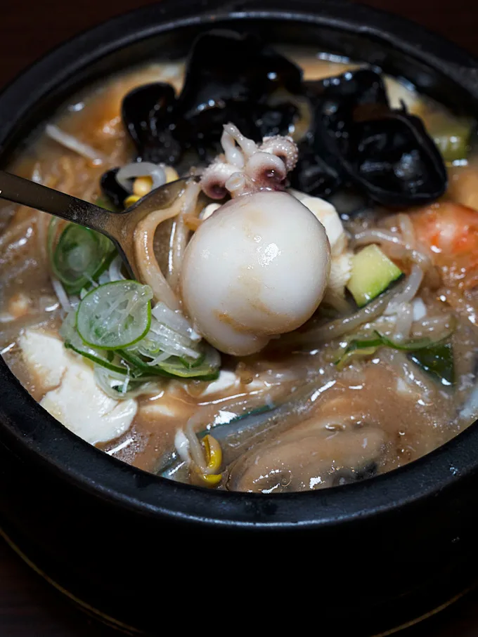 Keumsan Brings Comfort-Focused Korean Rice Dishes to Marpole