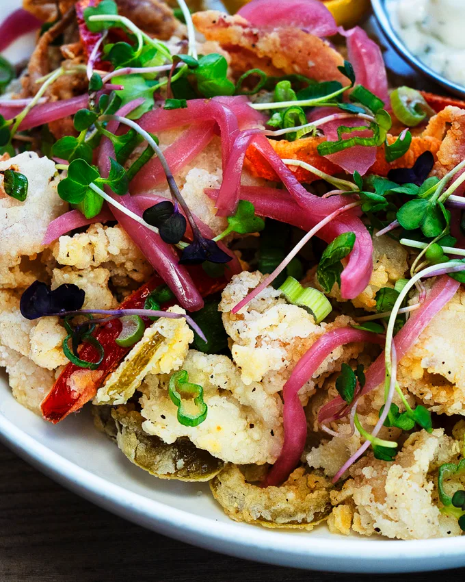 Hendricks Resto-Lounge Showcases Modern West Coast Plates