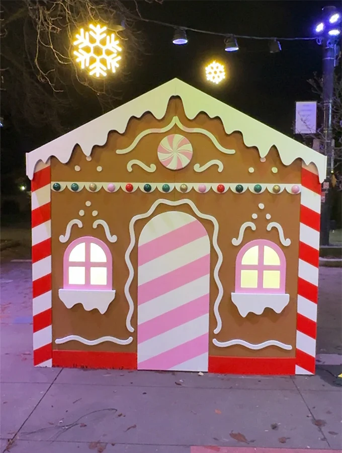 A Festive Night Out in Vancouver&rsquo;s West End