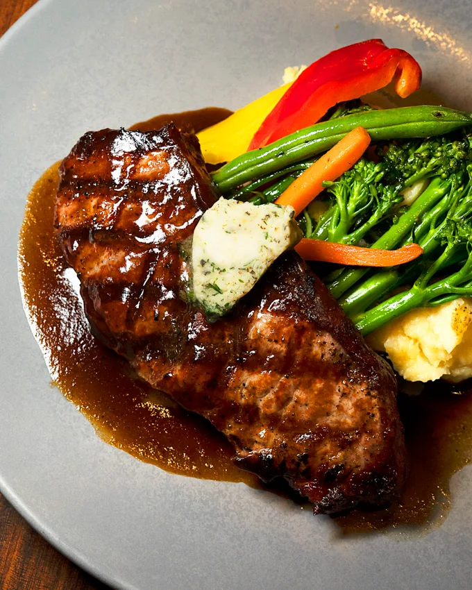 Dinner at P2B Restaurant + Bar, Vancouver